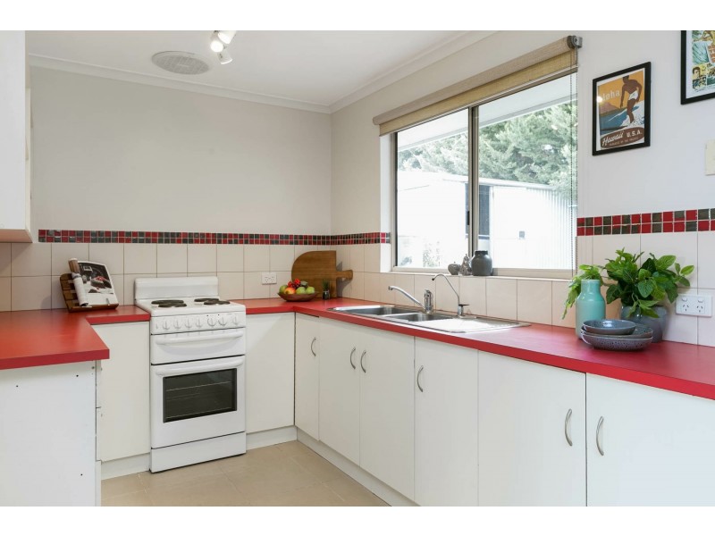 15 Heggaton Road, Goolwa Beach SA 5214