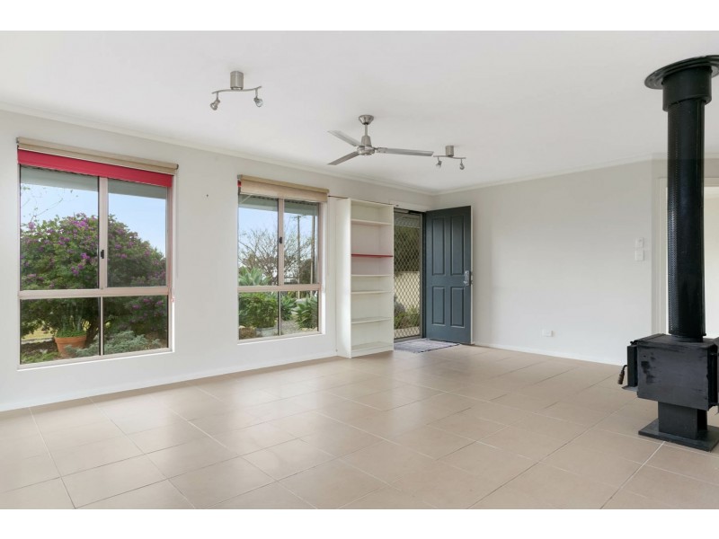 15 Heggaton Road, Goolwa Beach SA 5214