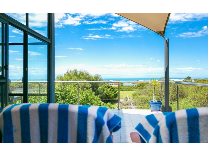 33 Padman Crescent, Middleton SA 5213