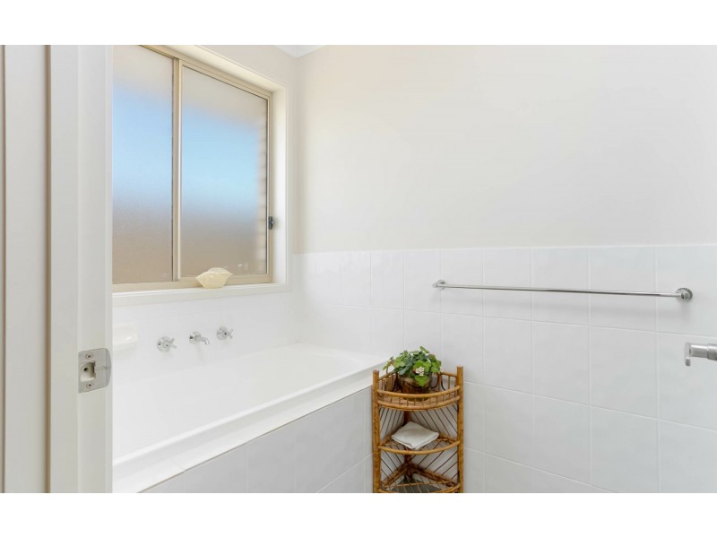 17 Classic Court, Port Elliot SA 5212