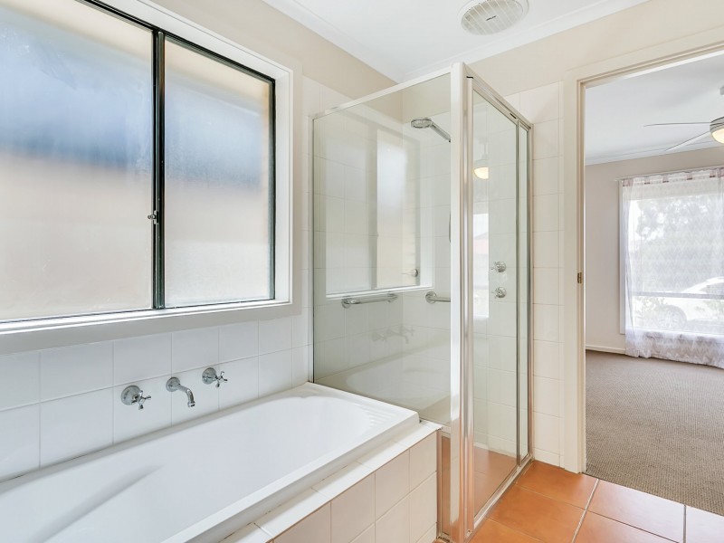 9 Spinnaker Court, Aldinga Beach SA 5173