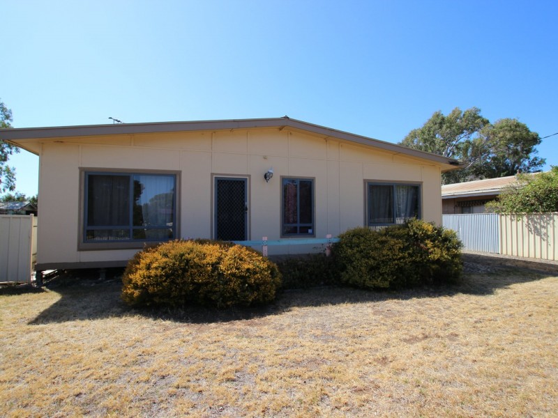 13 Gordon Street, Aldinga Beach SA 5173
