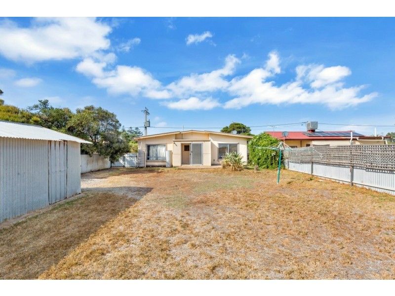 13 Gordon Street, Aldinga Beach SA 5173