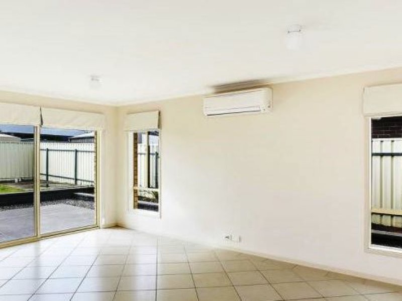 88 Wentworth Parade, Hindmarsh Island SA 5214