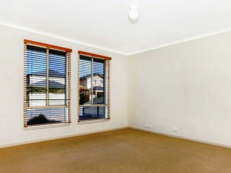 88 Wentworth Parade, Hindmarsh Island SA 5214