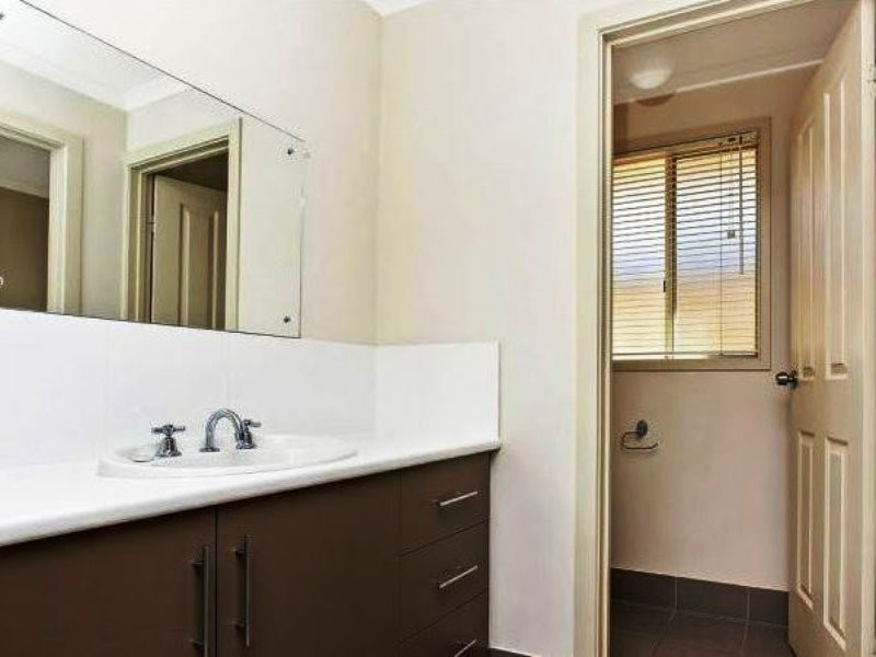 88 Wentworth Parade, Hindmarsh Island SA 5214