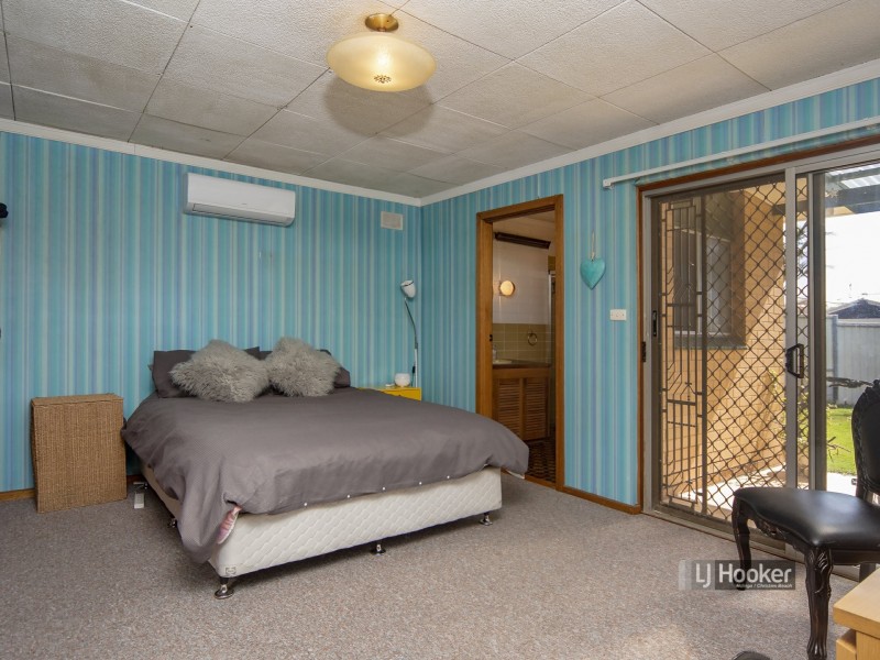 19 Harvey Crescent, Aldinga Beach SA 5173