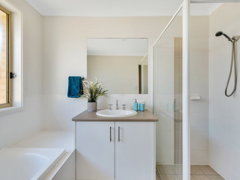 6 Halcyon Circuit, Aldinga Beach SA 5173
