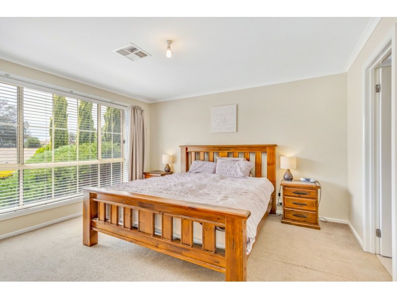 4 Ochre Drive, Aldinga Beach SA 5173