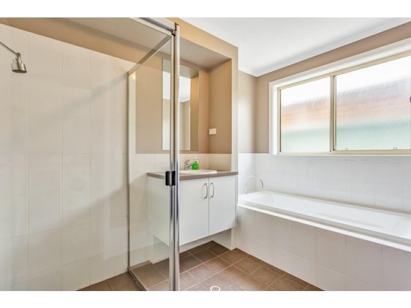 4 Ochre Drive, Aldinga Beach SA 5173