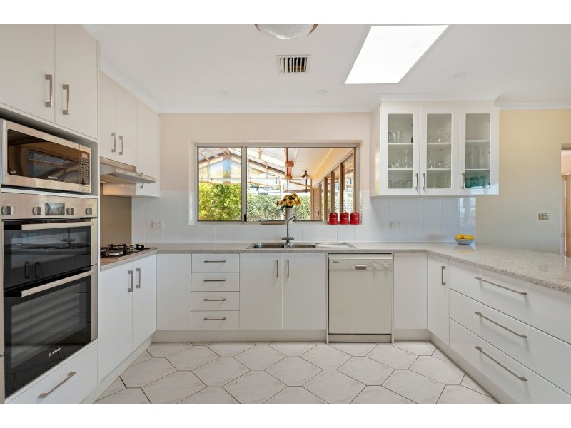 36 Wootoona Avenue, Christies Beach SA 5165