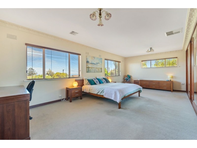 36 Wootoona Avenue, Christies Beach SA 5165