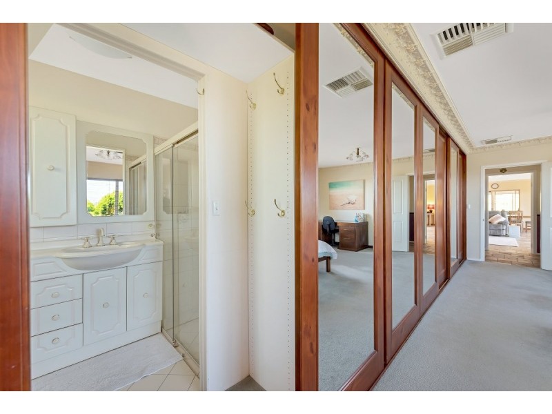 36 Wootoona Avenue, Christies Beach SA 5165