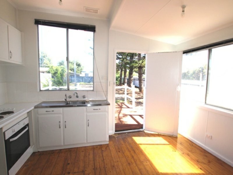 12 Croser Avenue, Aldinga Beach SA 5173