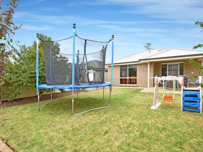 6 Karen Court, Morphett Vale SA 5162