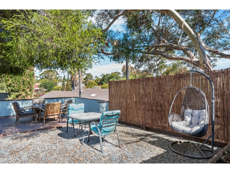 4 Stephen Crescent, Christie Downs SA 5164