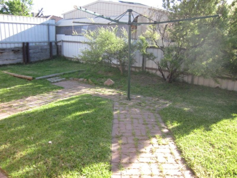 3 Hendrix Crescent, Woodcroft SA 5162