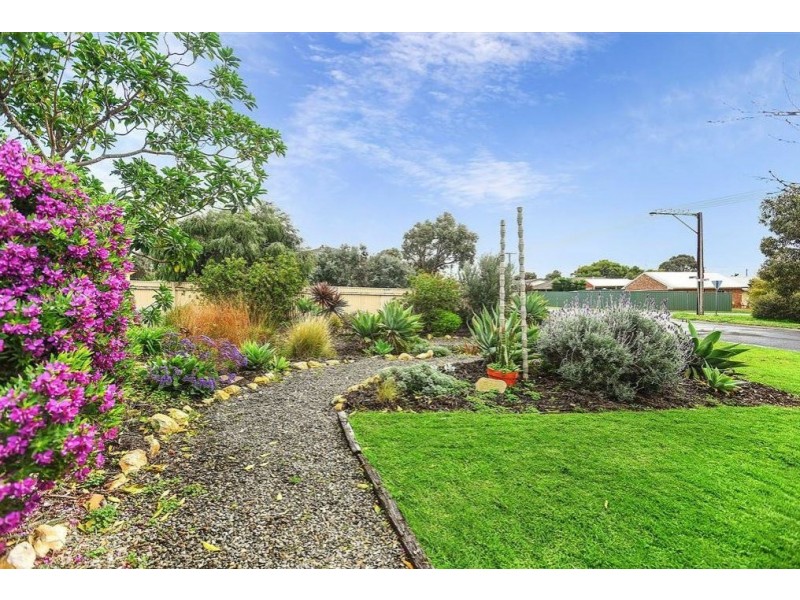 15 Heggaton Road, Goolwa Beach SA 5214