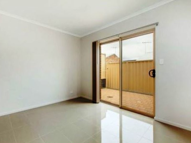 8/11 Tretter Street, Morphett Vale SA 5162