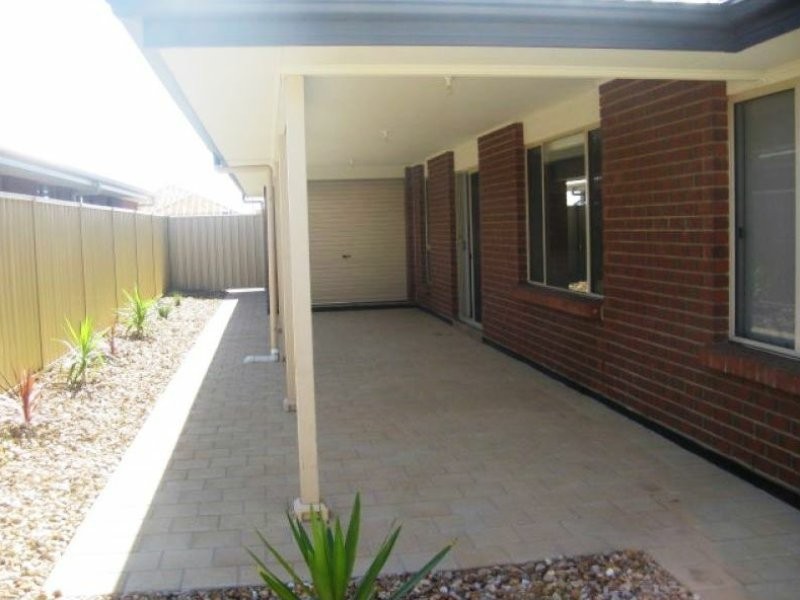 19 Buoy Crescent, Seaford Meadows SA 5169