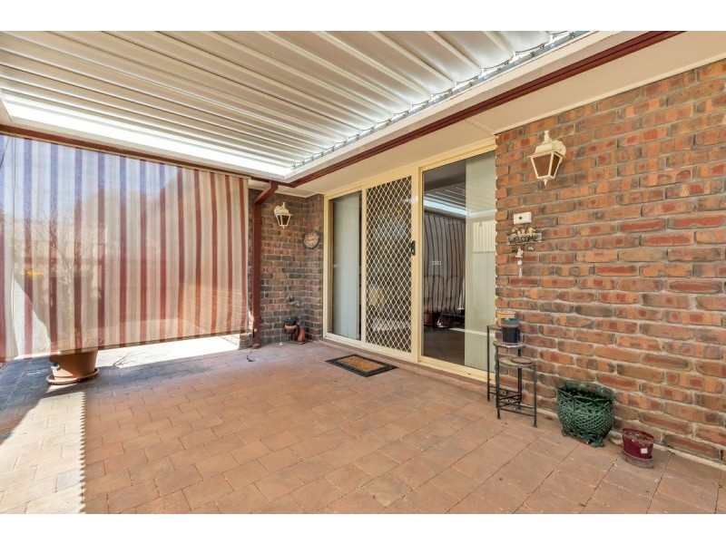 33 Martinique Drive, Seaford Rise SA 5169