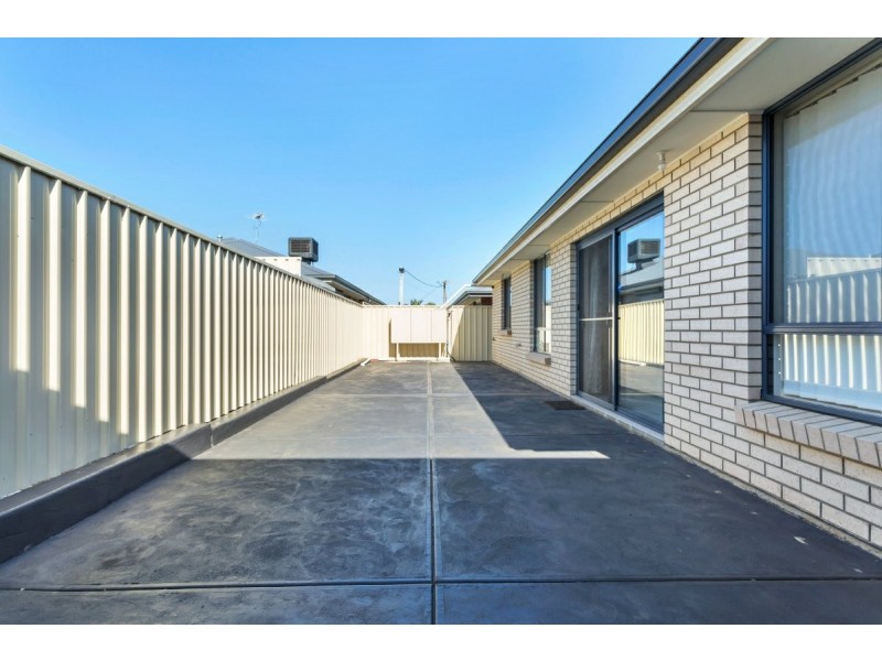 4 Columba Street, Christie Downs SA 5164