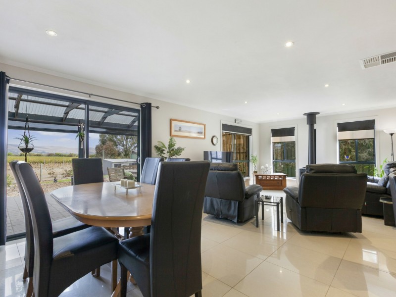 22B Moss Court, Aldinga Beach SA 5173