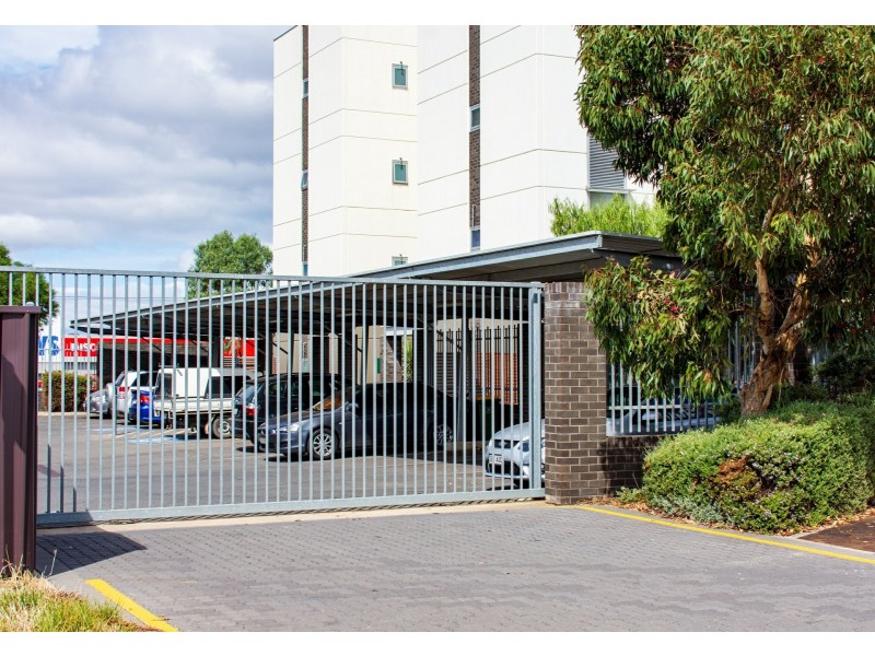 Unit 11/2 Ochre Place, Christie Downs SA 5164