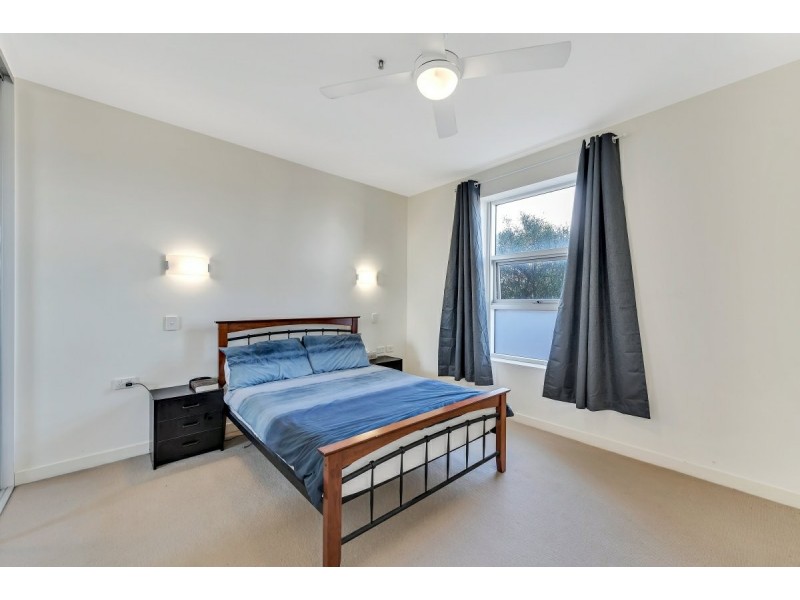 Unit 11/2 Ochre Place, Christie Downs SA 5164