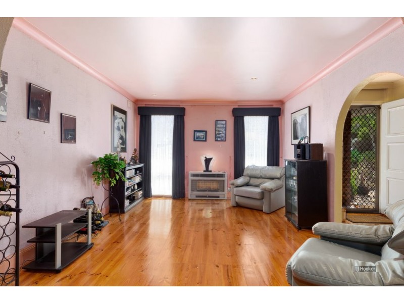 6 Bushby Street, Hackham SA 5163