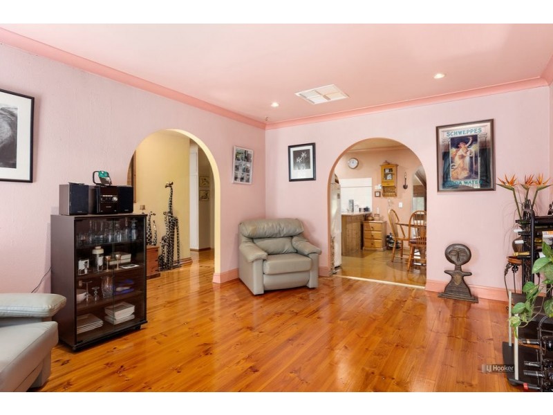 6 Bushby Street, Hackham SA 5163