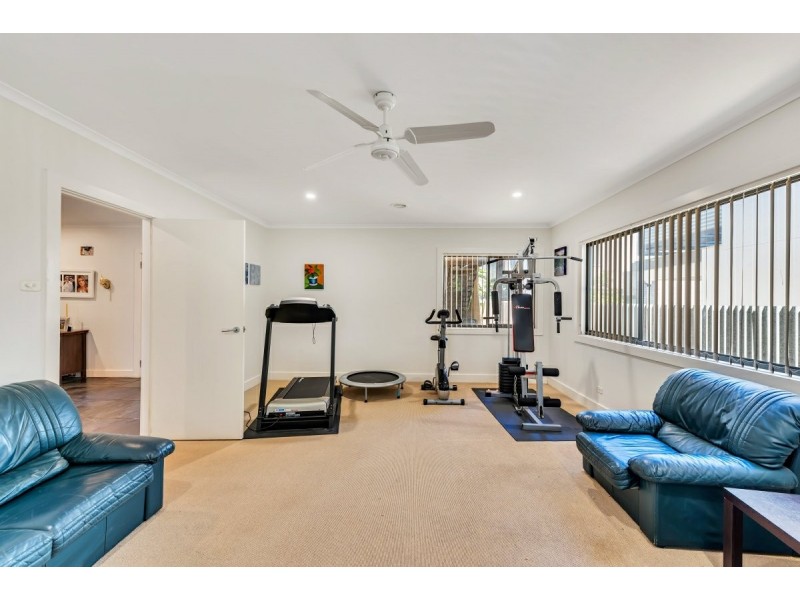 2 Penzance Avenue, Christies Beach SA 5165