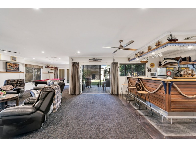 2 Penzance Avenue, Christies Beach SA 5165