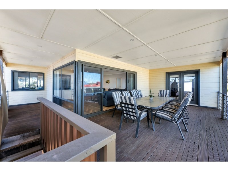 2 Penzance Avenue, Christies Beach SA 5165