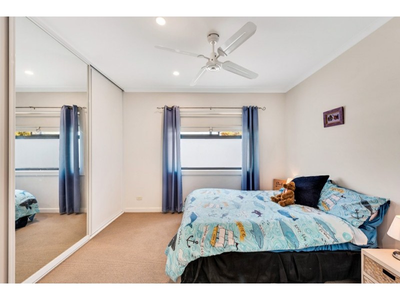 2 Penzance Avenue, Christies Beach SA 5165