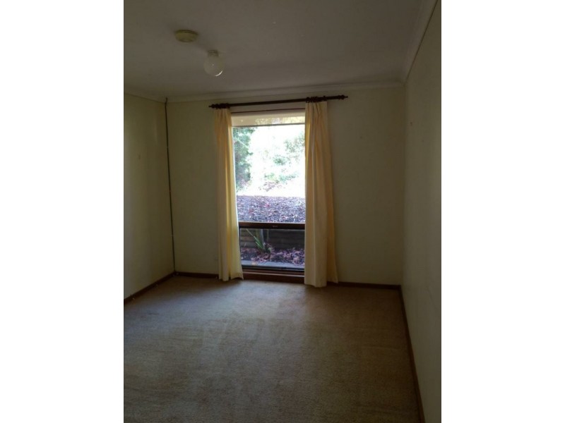 11 Lalina Street, Happy Valley SA 5159