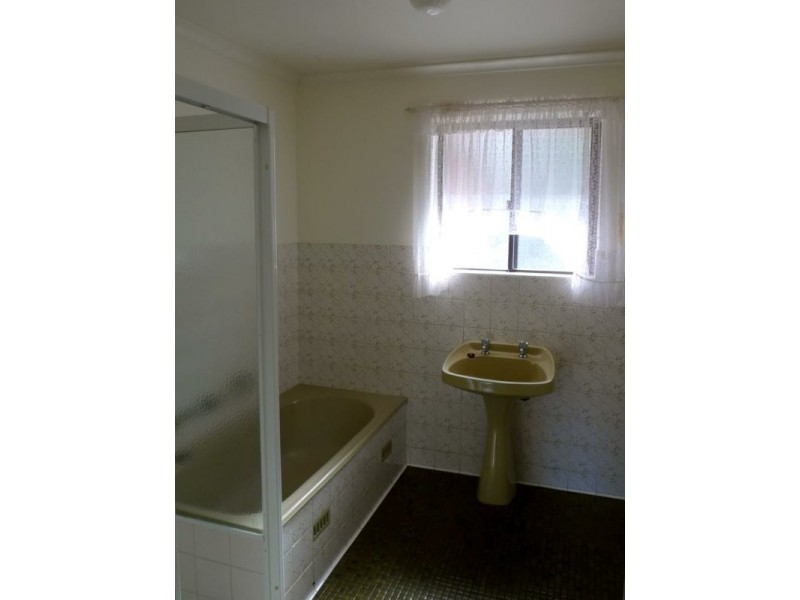 11 Lalina Street, Happy Valley SA 5159