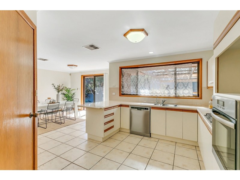 17 Taylor Terrace, Christies Beach SA 5165