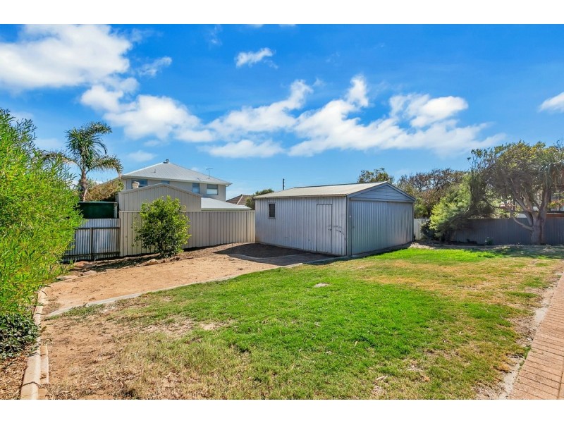 17 Taylor Terrace, Christies Beach SA 5165
