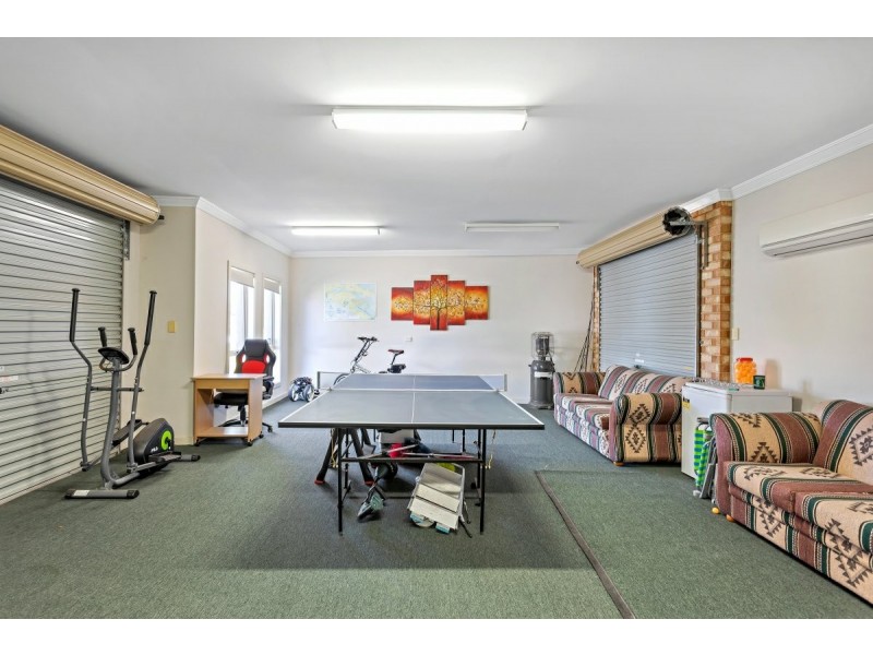 205 Excelsior Parade, Hindmarsh Island SA 5214