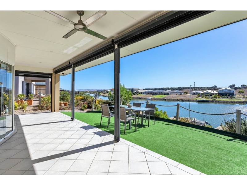 205 Excelsior Parade, Hindmarsh Island SA 5214