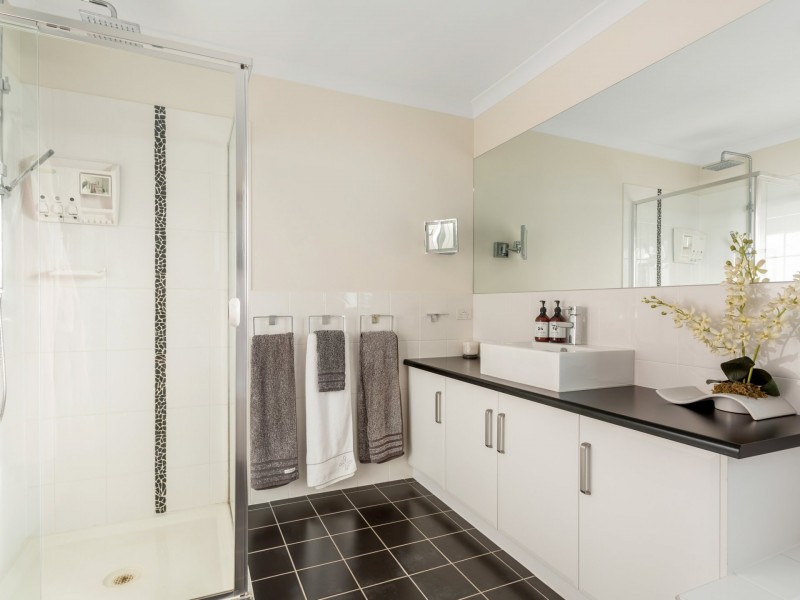 21 Pinkgum Ave, Aldinga Beach SA 5173