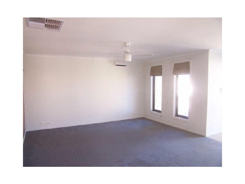 1 Bayside Avenue, Aldinga Beach SA 5173