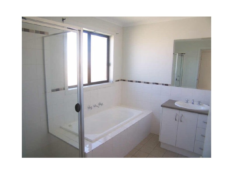 1 Bayside Avenue, Aldinga Beach SA 5173