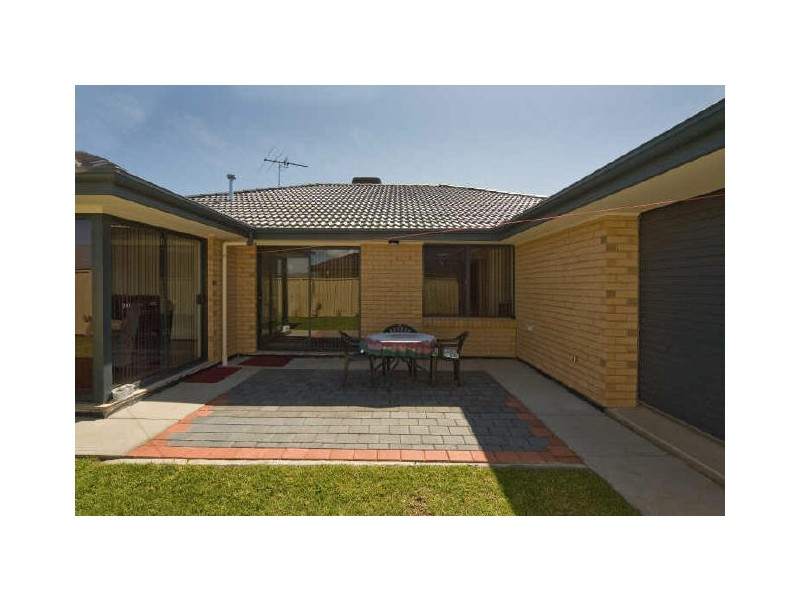 6 Casuarina Avenue, Aldinga Beach SA 5173