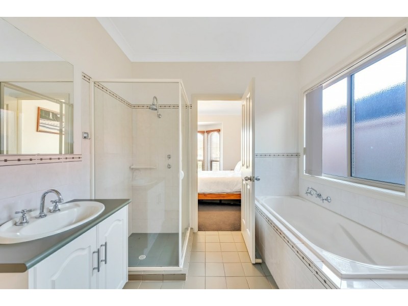 107 Pridham Boulevard, Aldinga Beach SA 5173
