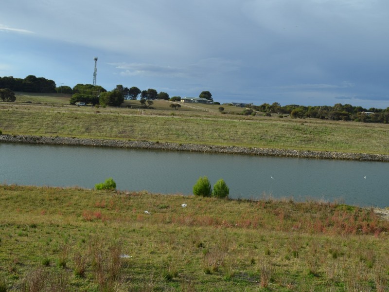 94 Blanche Parade, Hindmarsh Island SA 5214