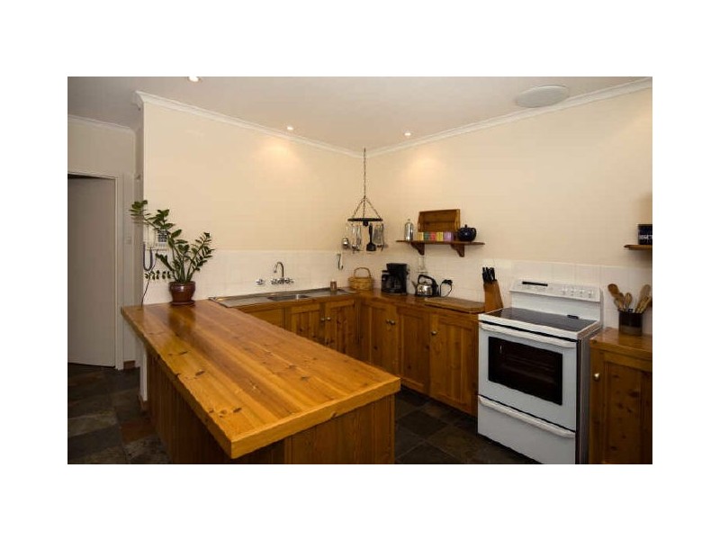 33 Seabreeze Crescent, Maslin Beach SA 5170