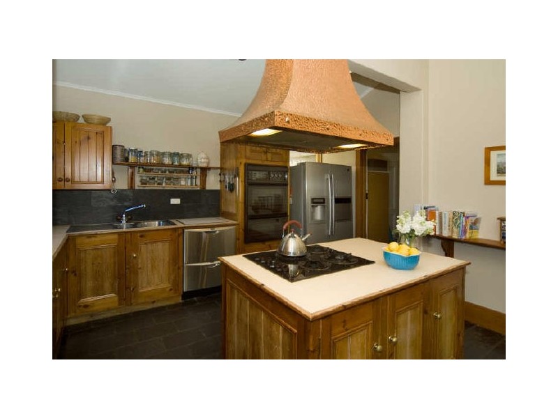 690 Blewitt Springs Road, Blewitt Springs SA 5171