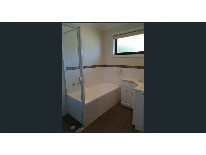 1 Helmsman Tce, Seaford SA 5169